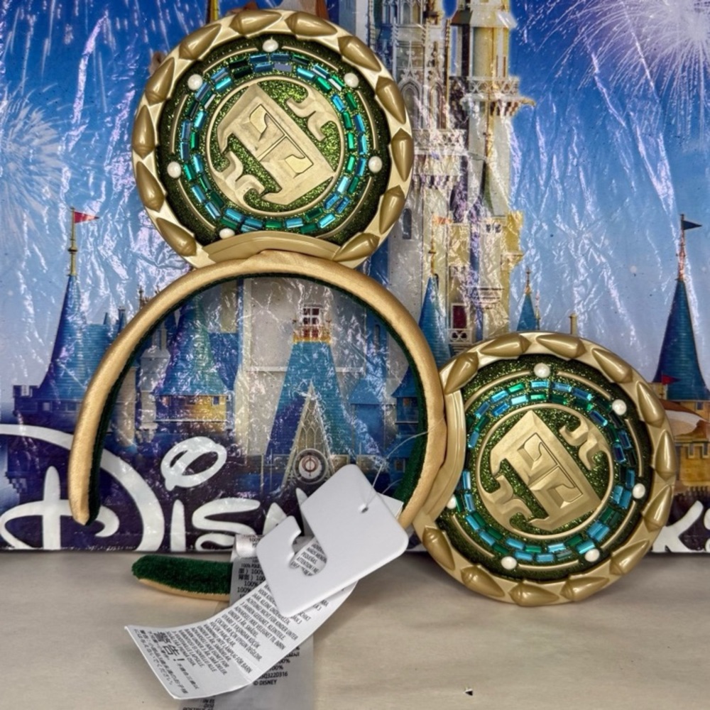 Disney parks marvel Black panther Wakanda Forever Mickey Mouse ears NWT